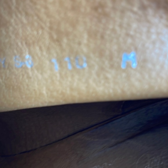 Donald j Pliner boots size 11 see pics please - Picture 2 of 11